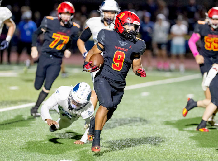 Almond Bowl 2022 Pleasant Valley at Chico Gary Jones Oct. 14 2022 5936